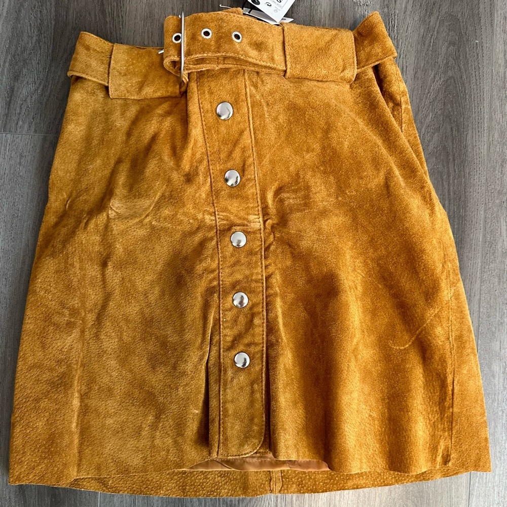 Zara skirt with belt